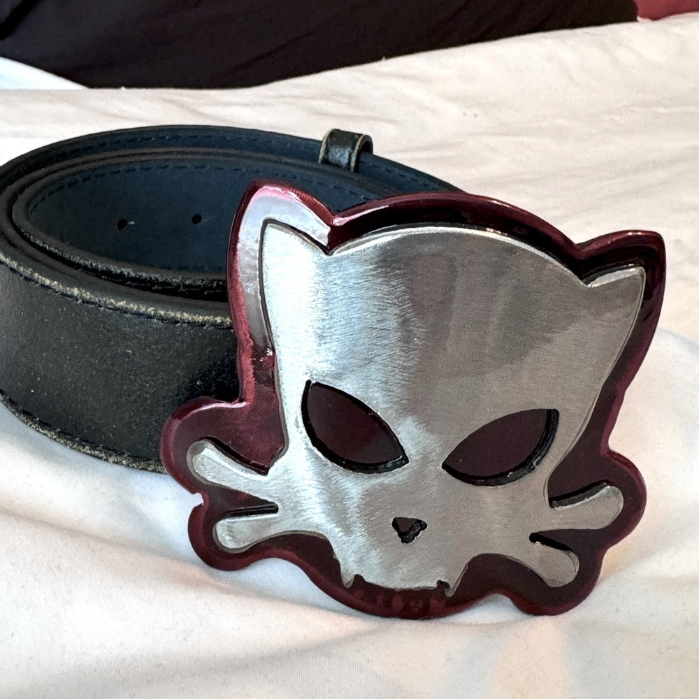 ๐HOST PICK๐ - Edgy Urban Watto Outlaw Kitty Metal Belt Buckle Leather Belt ๐ค